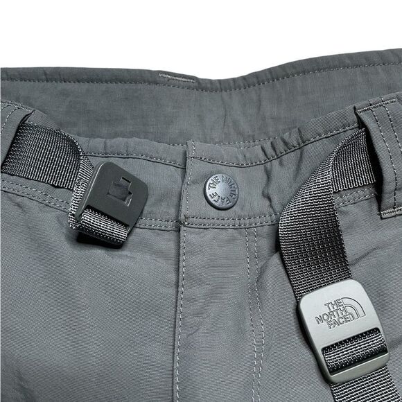 The North Face Men's Gray Cargo Shorts Size 38 Regular - Picture 3 of 6